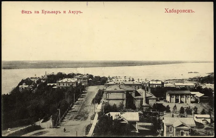 Framed Print : Khabarovsk. View of the Boulevard and Amur, 1904-1917. Creator: Unknown Framed Print : Khabarovsk. View of the Boulevard and Amur, 1904-1917. Creator: Unknown