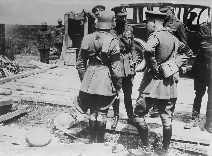 Framed Print : King Geo. sees German armor, 11 Jul 1917. Creator: Bain News Service Framed Print : King Geo. sees German armor, 11 Jul 1917. Creator: Bain News Service