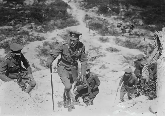 Framed Print : King George V mounting Butte De Warlencourt, 13 Jul 1917. Creator: Bain News Service Framed Print : King George V mounting Butte De Warlencourt, 13 Jul 1917. Creator: Bain News Service