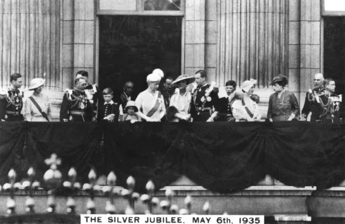 Framed Print : King George Vs Silver Jubilee, London, 6th May, 1935 Framed Print : King George Vs Silver Jubilee, London, 6th May, 1935