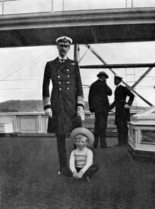 Framed Print : King Haakon VII of Norway (1872-1957) with his son Olav (1903-1991), 1908. Artist: Queen Alexandra