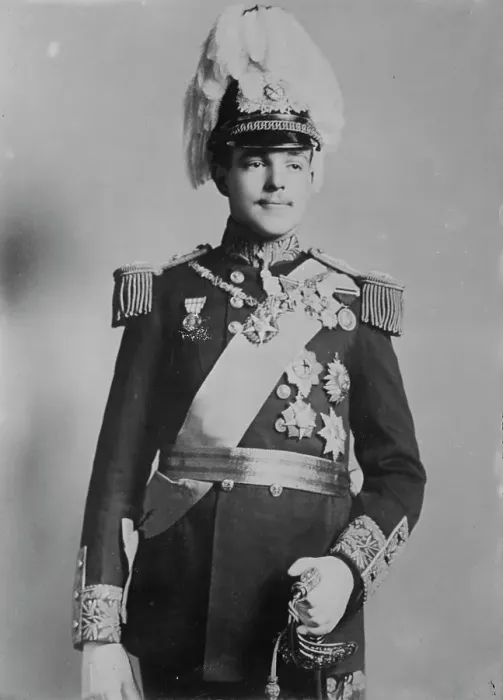 Framed Print : King Portugal, 1914. Creator: George Graham Bain Framed Print : King Portugal, 1914. Creator: George Graham Bain
