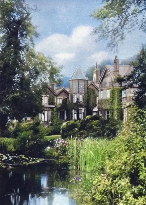 Framed Print : The King's Birthplace, c1937. Creator: Unknown. The King's Birthplace, c1937. Creator: Unknown Framed Print : The King's Birthplace, c1937. Creator: Unknown. The King's Birthplace, c1937. Creator: Unknown