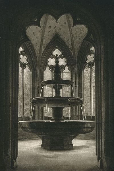 Kloster Maulbronn - Maulbronn Abbey, Well in the Cloister, 1931. Artist: Kurt Hielscher