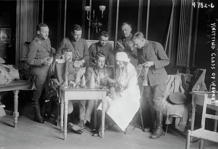 Framed Print : Knitting class Lafayette House, knitting class of wounded, between 1917 and c1920. Creator: Bain News Service Framed Print : Knitting class Lafayette House, knitting class of wounded, between 1917 and c1920. Creator: Bain News Service