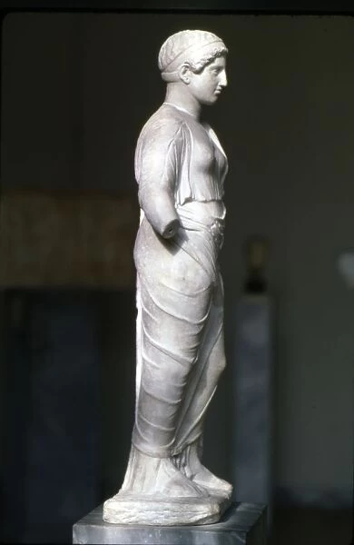 Kore, Persephone wearin Ionaian Chiton and Himation Attic Sculpture, c420 BC