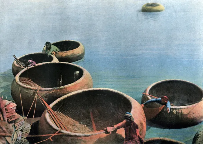 Framed Print : Kouffehs on the Euphrates River, c1890. Artist: Gillot Framed Print : Kouffehs on the Euphrates River, c1890. Artist: Gillot
