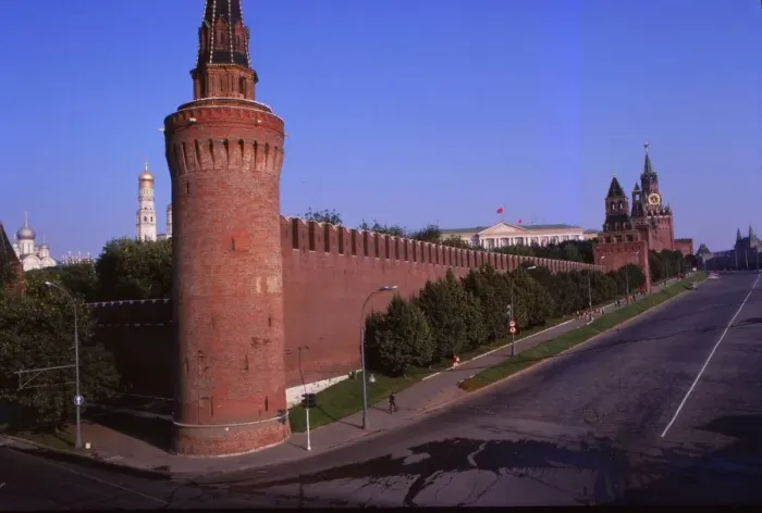 Framed Print : Kremlin Wall and tower from south of Red Square, Moscow, 20th century. Artist: CM Dixon Framed Print : Kremlin Wall and tower from south of Red Square, Moscow, 20th century. Artist: CM Dixon
