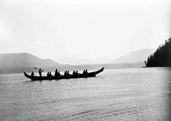 Framed Print : Kwakiutl Indians in boat, British Columbia, c1910. Creator: Edward Sheriff Curtis Framed Print : Kwakiutl Indians in boat, British Columbia, c1910. Creator: Edward Sheriff Curtis