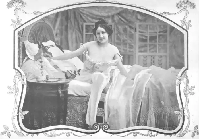 Framed Print : L Attente, 1900 Framed Print : L Attente, 1900