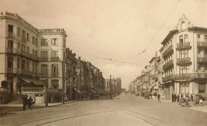Framed Print : L Avenue Lippens, c1900. Creator: Unknown Framed Print : L Avenue Lippens, c1900. Creator: Unknown