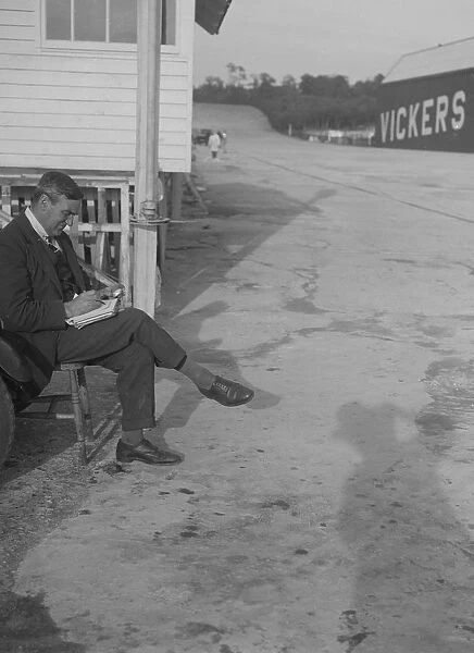 L Martin at the JCC 200 Mile Race, Brooklands, Surrey, 1921. Artist: Bill Brunell