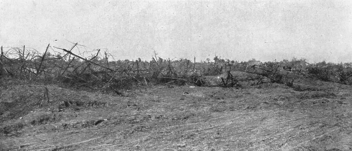 Framed Print : La Bataille de la Somme; En terrain reconquis: les formidables reseaux allemands... 1916. Creator: Unknown Framed Print : La Bataille de la Somme; En terrain reconquis: les formidables reseaux allemands... 1916. Creator: Unknown