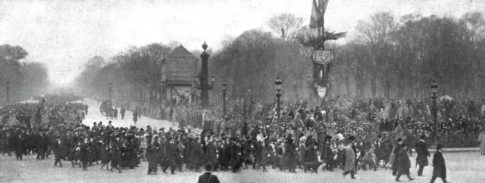 Framed Print : La delivrance de l'Alsace et de la Lorraine celebree a Paris le 17 novembre 1918. Creator: Unknown Framed Print : La delivrance de l'Alsace et de la Lorraine celebree a Paris le 17 novembre 1918. Creator: Unknown