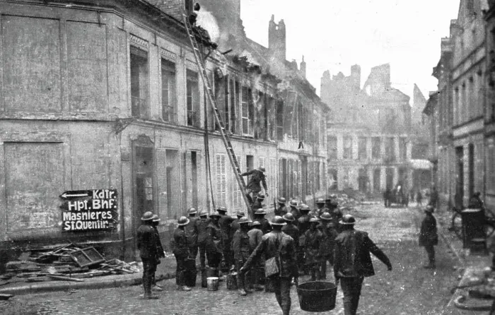 Framed Print : La Destruction de Cambrai; Cette destruction systematique de Cambrai... 1918. Creator: Unknown Framed Print : La Destruction de Cambrai; Cette destruction systematique de Cambrai... 1918. Creator: Unknown