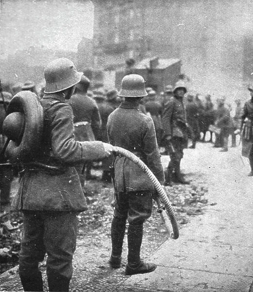 La Nouvelle Europe; la guerre civile a Berlin; du 5 au 11 janvier 1919 a Berlin; la guerre... 1919 Creator: Unknown