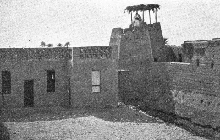 Framed Print : La patio d'un indigene riche de l'Adrar; L'Ouest Africain, 1914. Creator: Unknown Framed Print : La patio d'un indigene riche de l'Adrar; L'Ouest Africain, 1914. Creator: Unknown