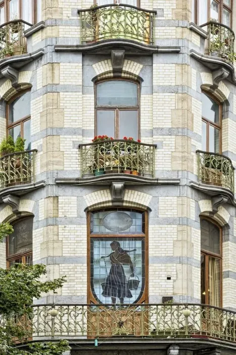 Framed Print : La Porteuse d Eau, Saint-Gilles, Brussels, Belgium, (1904), c2014-c2017. Artist Framed Print : La Porteuse d Eau, Saint-Gilles, Brussels, Belgium, (1904), c2014-c2017. Artist