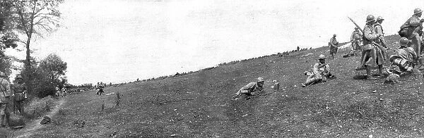 La Replique de Foch: Au Sud-ouest de Soissons; progression d'infanterie, entre Longport... 1918. Creator: Unknown