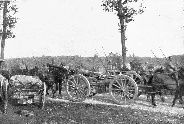 La rupture de Chemin des Dames; La cavalerie et l'artillerie de la 10e armee montant aux... 1918. Creator: Unknown