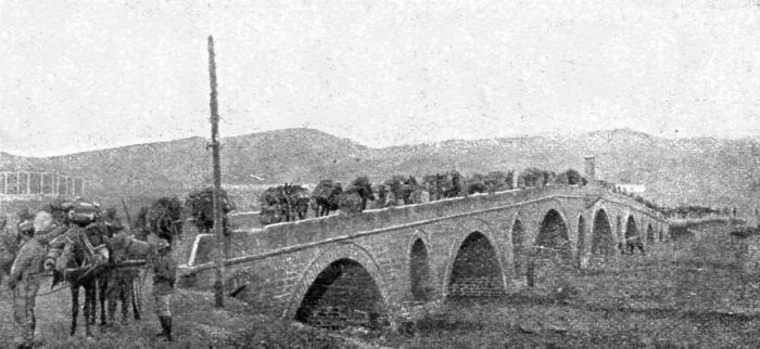 Framed Print : La rupture des lignes Bulgares; La traversee du grand pont de pierre sur la Bregalnitza... 1918. Creator: Unknown Framed Print : La rupture des lignes Bulgares; La traversee du grand pont de pierre sur la Bregalnitza... 1918. Creator: Unknown