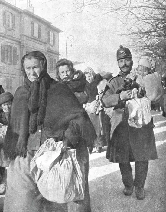 Framed Print : La Suisse fraternelle; le passage a Geneve des evacues des departements envahis; venant... 1918. Creator: J Renand Framed Print : La Suisse fraternelle; le passage a Geneve des evacues des departements envahis; venant... 1918. Creator: J Renand