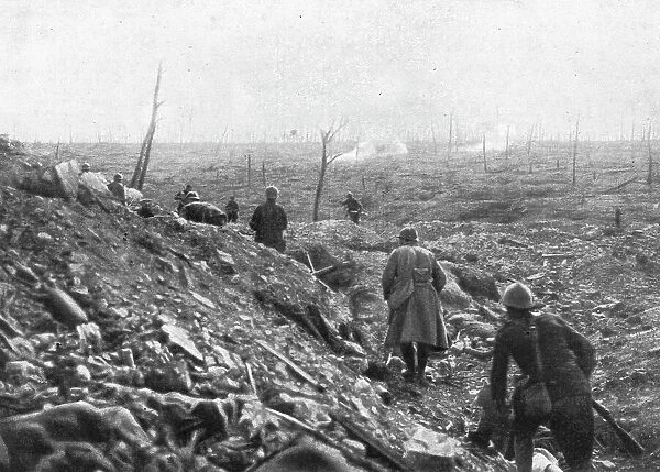 La victoire de Douaumont; un coup de main, le 22 octobre, dans le ravin des... 1916. Creator: Unknown