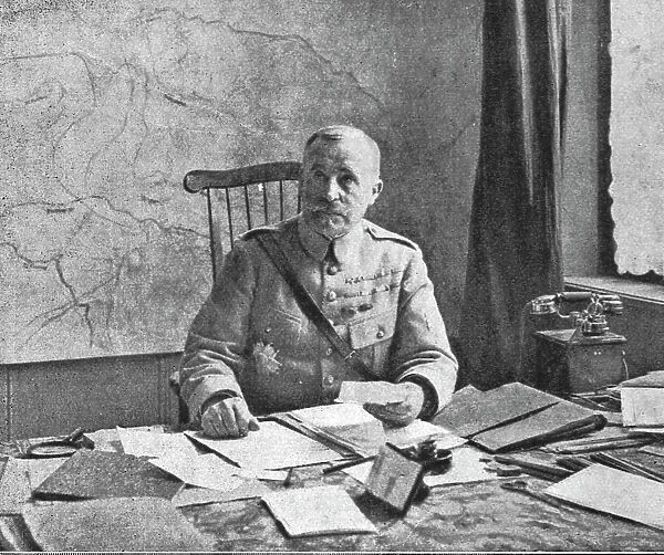 La victoire de Douaumont-Vaux (24 octobre-2 novembre 1916); le general Nivelle, commandant... 1916 Creator: Unknown