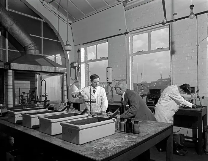 Framed Print : Laboratory, Edgar Allen Steel foundry, Sheffield, South Yorkshire, 1962 Framed Print : Laboratory, Edgar Allen Steel foundry, Sheffield, South Yorkshire, 1962