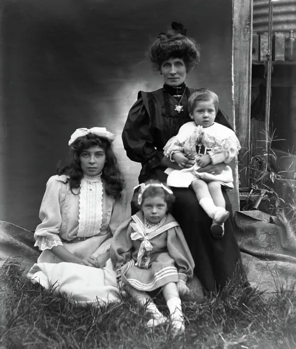 Framed Print : Lady & children - unknown, c1900s. Creator: Robert Augustus Henry L'Estrange. Lady & children - unknown, c1900s. Creator: Robert Augustus Henry L'Estrange Framed Print : Lady & children - unknown, c1900s. Creator: Robert Augustus Henry L'Estrange. Lady & children - unknown, c1900s. Creator: Robert Augustus Henry L'Estrange