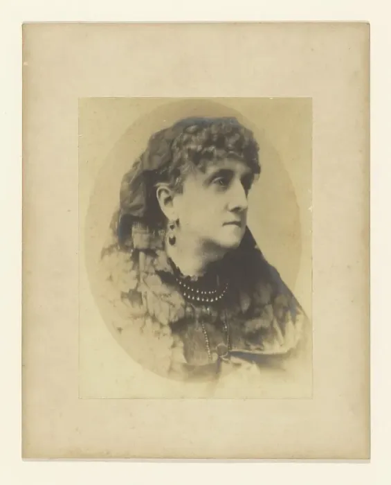 Framed Print : Lady Dalrymple, 1900. Creator: Unknown Framed Print : Lady Dalrymple, 1900. Creator: Unknown
