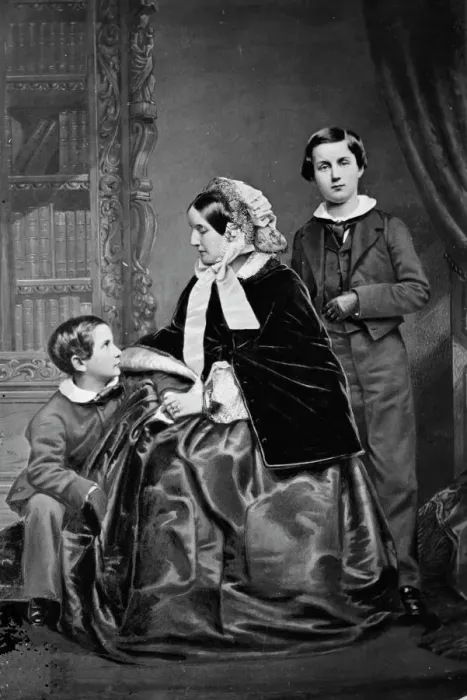 Framed Print : Lady Napier and her sons, between 1855 and 1865. Creator: Unknown Framed Print : Lady Napier and her sons, between 1855 and 1865. Creator: Unknown