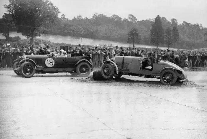Framed Print : Lagonda passing R Childes crashed Lea-Francis, BARC 6-Hour Race, Brooklands, Surrey Framed Print : Lagonda passing R Childes crashed Lea-Francis, BARC 6-Hour Race, Brooklands, Surrey