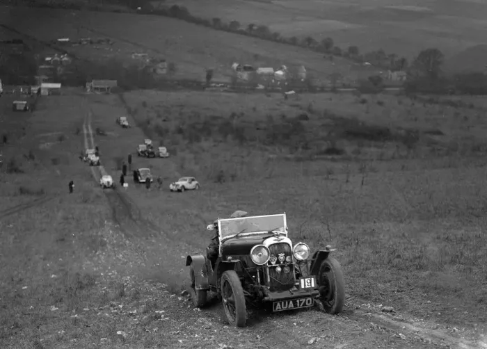 Framed Print : Lagonda Rapier competing in the London Motor Club Coventry Cup Trial, Knatts Hill, Kent, 1938 Framed Print : Lagonda Rapier competing in the London Motor Club Coventry Cup Trial, Knatts Hill, Kent, 1938