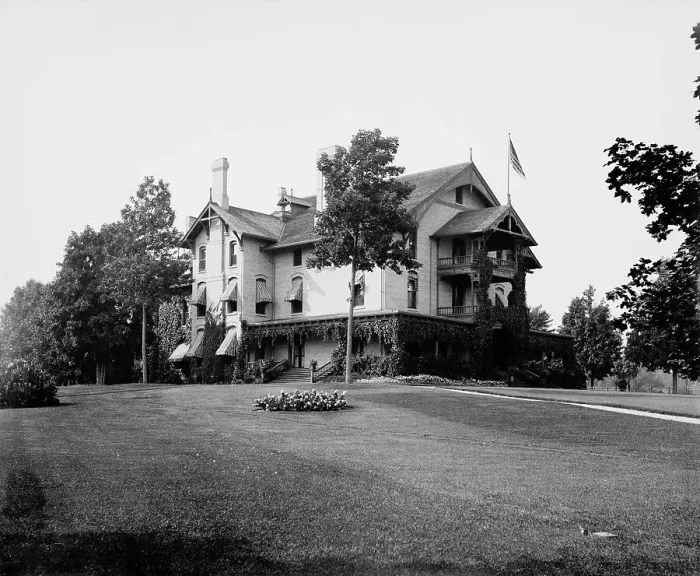 Framed Print : Lake Geneva, residence of Mr. L.Z. Leiter or Lieter, between 1880 and 1899. Creator: Unknown Framed Print : Lake Geneva, residence of Mr. L.Z. Leiter or Lieter, between 1880 and 1899. Creator: Unknown