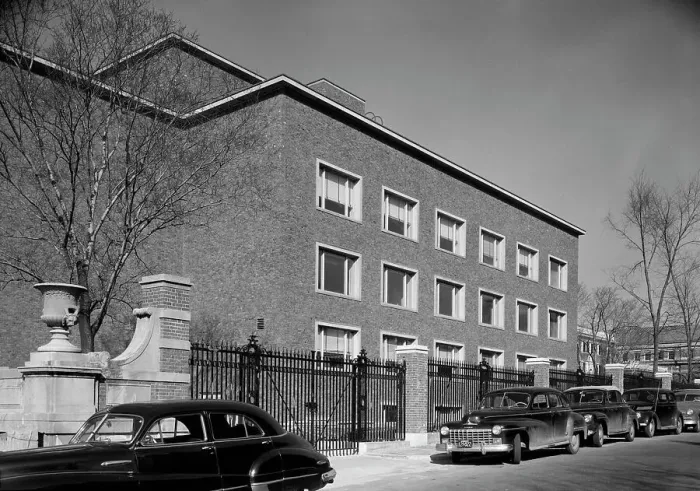 Framed Print : Lamont Library, Harvard University, Cambridge, Massachusetts, 1949. Creator: Gottscho-Schleisner, Inc Framed Print : Lamont Library, Harvard University, Cambridge, Massachusetts, 1949. Creator: Gottscho-Schleisner, Inc