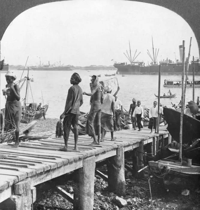 Framed Print : Landing stage on the Irawaddy River, Rangoon, Burma, 1908. Artist: Stereo Travel Co Framed Print : Landing stage on the Irawaddy River, Rangoon, Burma, 1908. Artist: Stereo Travel Co