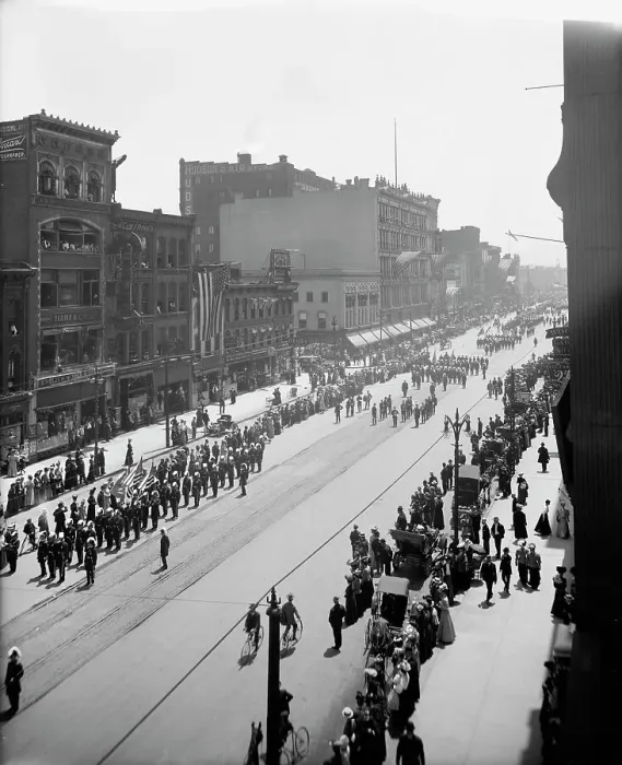 Framed Print : Lansing and Ann Arbor commanderies, state encampment, Michigan K.T. between 1900 and 1910. Creator: Unknown Framed Print : Lansing and Ann Arbor commanderies, state encampment, Michigan K.T. between 1900 and 1910. Creator: Unknown