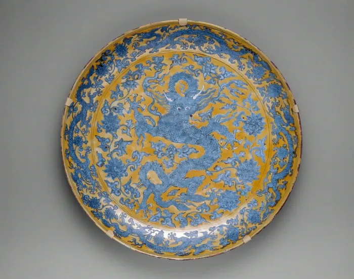 Framed Print : Large Plate with Dragons, Clouds and Floral Sprays, Ming dynasty Framed Print : Large Plate with Dragons, Clouds and Floral Sprays, Ming dynasty