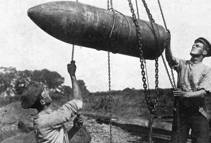 Framed Print : Large shell on its way to the front, First World War, 1914-1916, (c1920) Framed Print : Large shell on its way to the front, First World War, 1914-1916, (c1920)