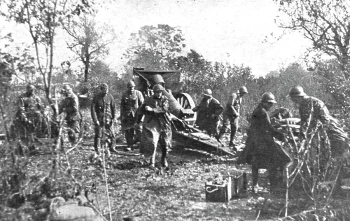 Framed Print : De L'Argonne aux Flandres; L'artillerie belge, le 28 septembre 1918, progressant... 1918. Creator: Unknown Framed Print : De L'Argonne aux Flandres; L'artillerie belge, le 28 septembre 1918, progressant... 1918. Creator: Unknown