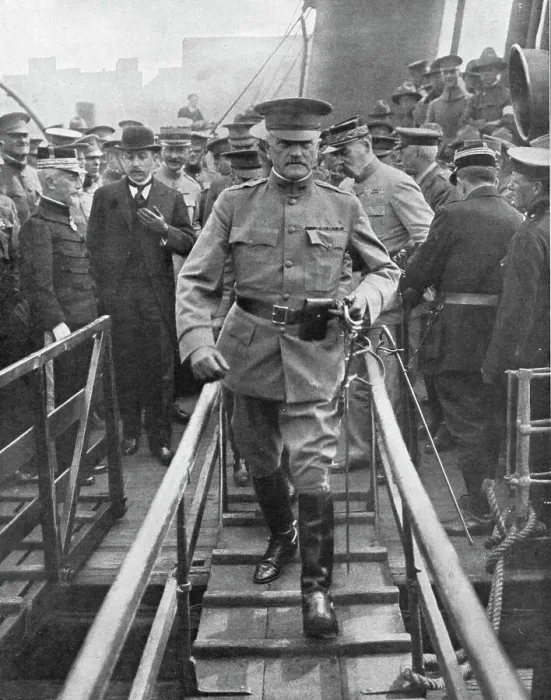 Framed Print : L'Arrivee du General Pershing; Le general debarque a Boulogne du transport, 1917. Creator: Jean Clair-Guyot. L'Arrivee du General Pershing; Le general debarque a Boulogne du transport, 1917. Creator: Jean Clair-Guyot Framed Print : L'Arrivee du General Pershing; Le general debarque a Boulogne du transport, 1917. Creator: Jean Clair-Guyot. L'Arrivee du General Pershing; Le general debarque a Boulogne du transport, 1917. Creator: Jean Clair-Guyot
