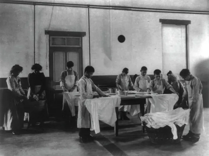 Framed Print : Laundry class, Carlisle Indian School, Carlisle, Pennsylvania, 1901. Creator: Frances Benjamin Johnston Framed Print : Laundry class, Carlisle Indian School, Carlisle, Pennsylvania, 1901. Creator: Frances Benjamin Johnston