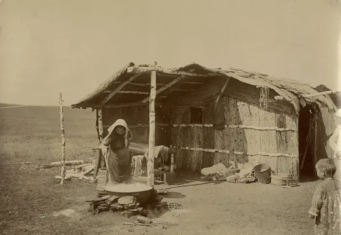 Framed Print : Laundry on Lake Shira, 1900-1909. Creator: LI Vonago Framed Print : Laundry on Lake Shira, 1900-1909. Creator: LI Vonago