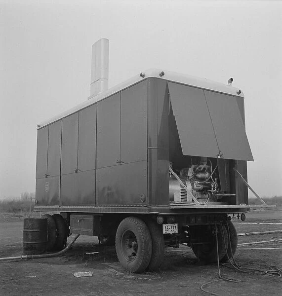 The laundry unit, FSA mobile camp, Merrill, Klamath County, Oregon, 1939. Creator: Dorothea Lange