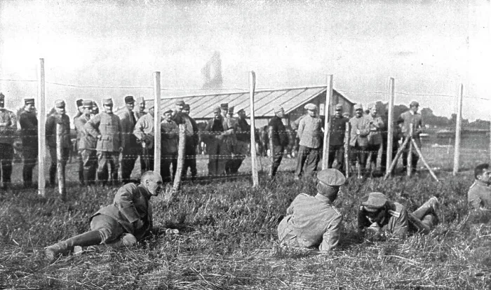 Framed Print : Le Coin des Officiers; Groupe d'officiers allemands prisonniers dans un des enclos... 1916 (1924) Creator: Unknown Framed Print : Le Coin des Officiers; Groupe d'officiers allemands prisonniers dans un des enclos... 1916 (1924) Creator: Unknown