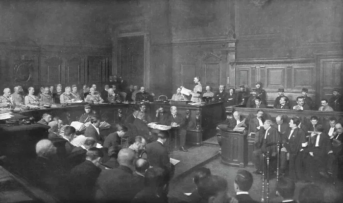 Framed Print : Le defaitisme et les grands proces; le proces Lenoir - Charles Humbert; la lecture du... 1919. Creator: Jean Clair-Guyot Framed Print : Le defaitisme et les grands proces; le proces Lenoir - Charles Humbert; la lecture du... 1919. Creator: Jean Clair-Guyot