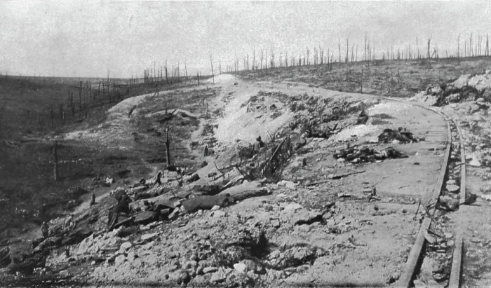Framed Print : Le Fort de Vaux; Le ravin de la mort de Douaumont. Entre les forts de Douaumont et... 1916. Creator: Unknown. Le Fort de Vaux; Le ravin de la mort de Douaumont. Entre les forts de Douaumont et... 1916. Creator: Unknown Framed Print : Le Fort de Vaux; Le ravin de la mort de Douaumont. Entre les forts de Douaumont et... 1916. Creator: Unknown. Le Fort de Vaux; Le ravin de la mort de Douaumont. Entre les forts de Douaumont et... 1916. Creator: Unknown