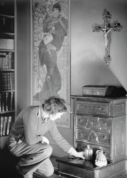 Le Gallienne, Eva, portrait photograph, 1937 Creator: Arnold Genthe