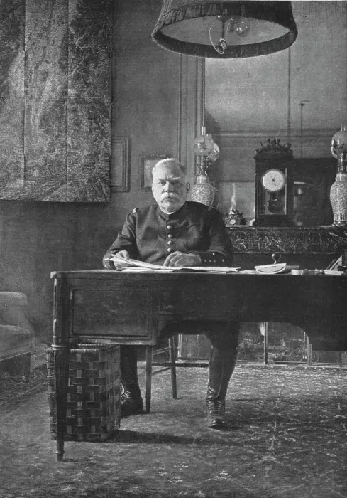 Framed Print : Le general Joffre dans son cabinet de travail, au G. Q. G. ; C'est de cette petite piece... 1916. Creator: Unknown Framed Print : Le general Joffre dans son cabinet de travail, au G. Q. G. ; C'est de cette petite piece... 1916. Creator: Unknown